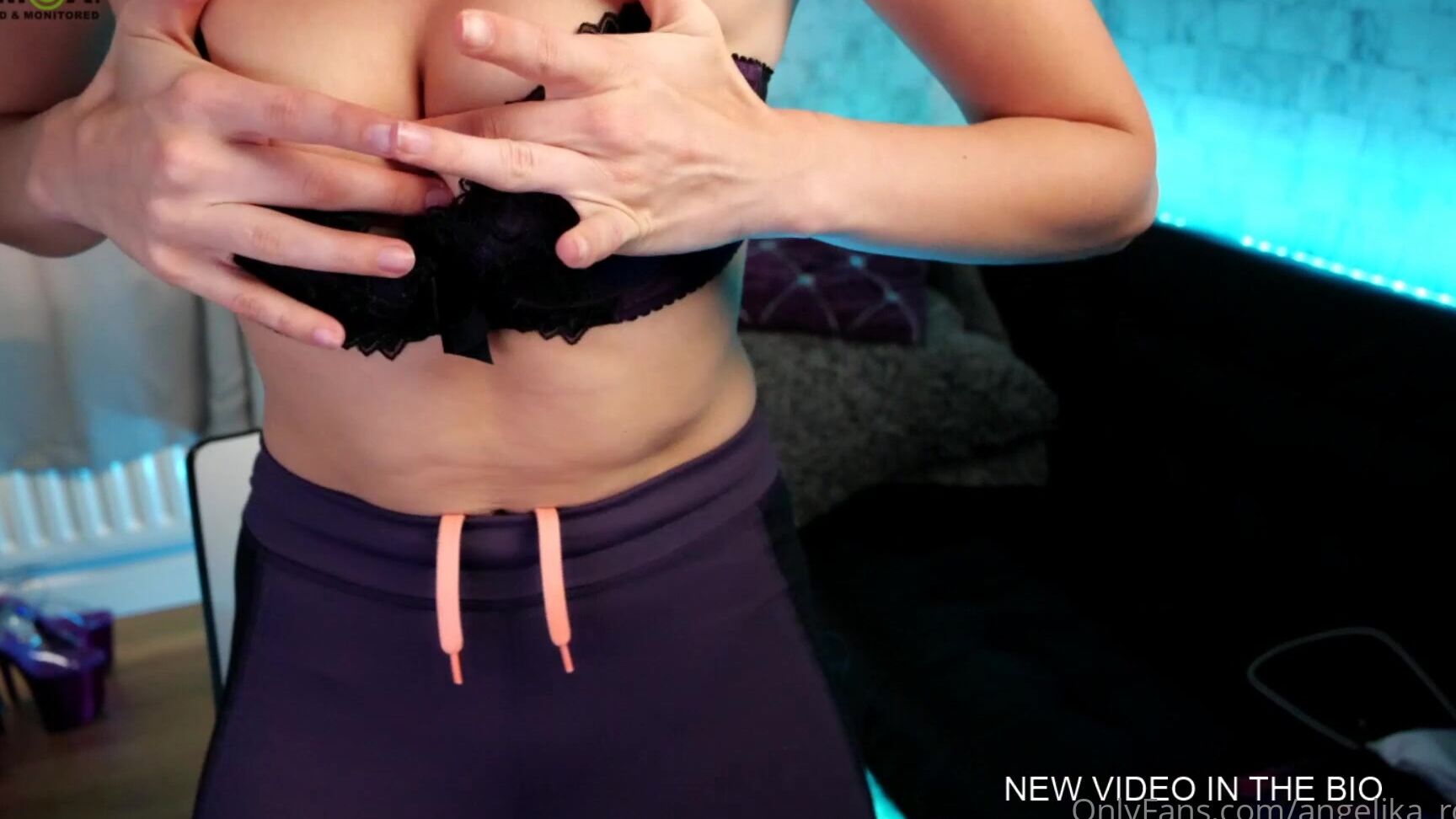 angelika-rouge-05-06-2020-396745566-i-m-having-fun-online