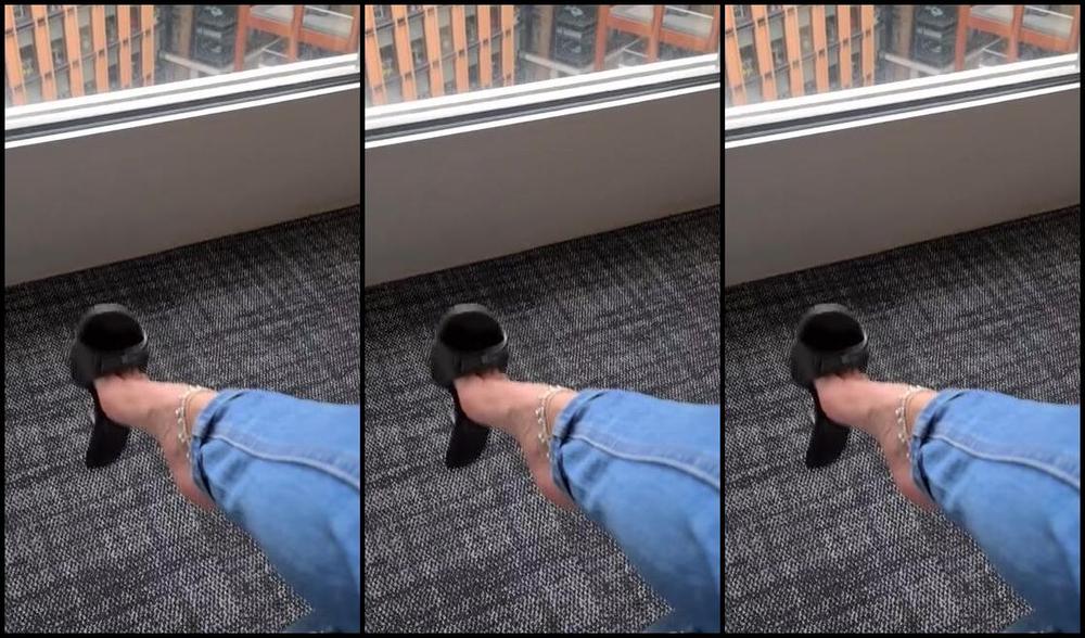 Feetbysherri Onlyfans Feet On Table