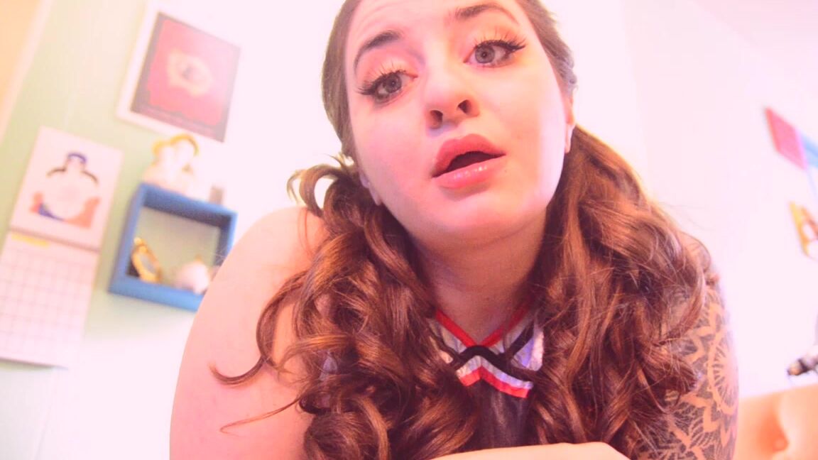 Brat Girls, Femdom, Ass Smooshing, BBW Face Sitting, Cheerleaders freshie juice face sitting by mean bbw cheerleader ManyVids