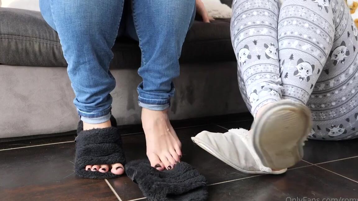 Romy Feet Nicknamed Romyfeet Onlyfans Imagine Being With Us And Being Able To Smell New Video For Feet And Slippers
