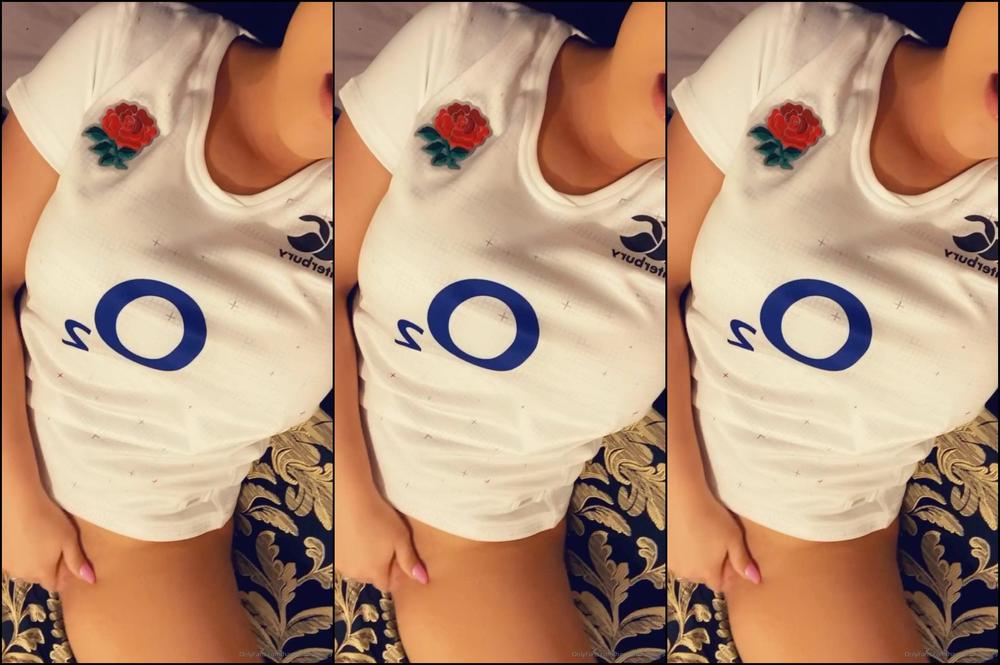 Hannahbrooks If Your Watching The Rugby Here S A Half Time Show For You Xxx