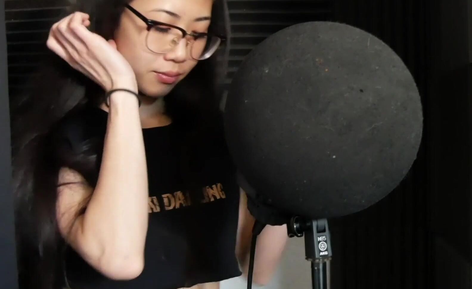 Asian,ASMR,Breath Control,SFW suki tome exploring breathing with suki asmr ManyVids