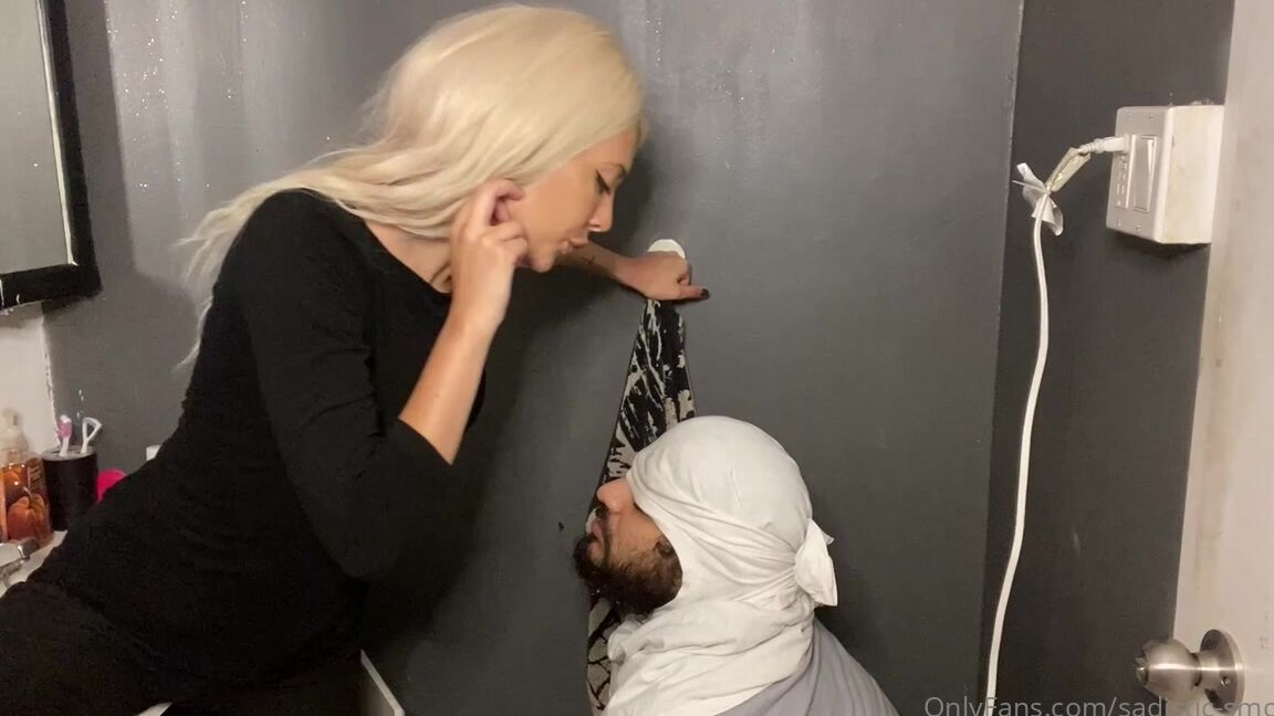 Sadistic Smother Dirty Socks Spit Mistress Alexis Hd Sadistic Queen Mistress Alexis Makes Her Slav