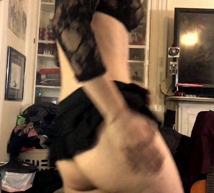 Melissa Wolfe Sexy Strip Tease