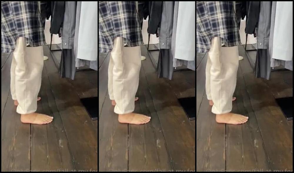 Feetangel Nicknamed Fallatmyfeet Foot Fetish 11 02 2022 Onlyfans Video Felt Naughty So I Walked Around The Clothing Store Barefoot What Would You Do If