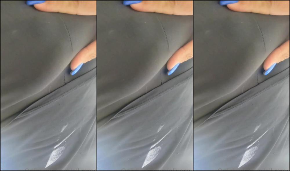 Ellynrosa 2846502915 04 21 2023 I Came Inside My Gym Pants