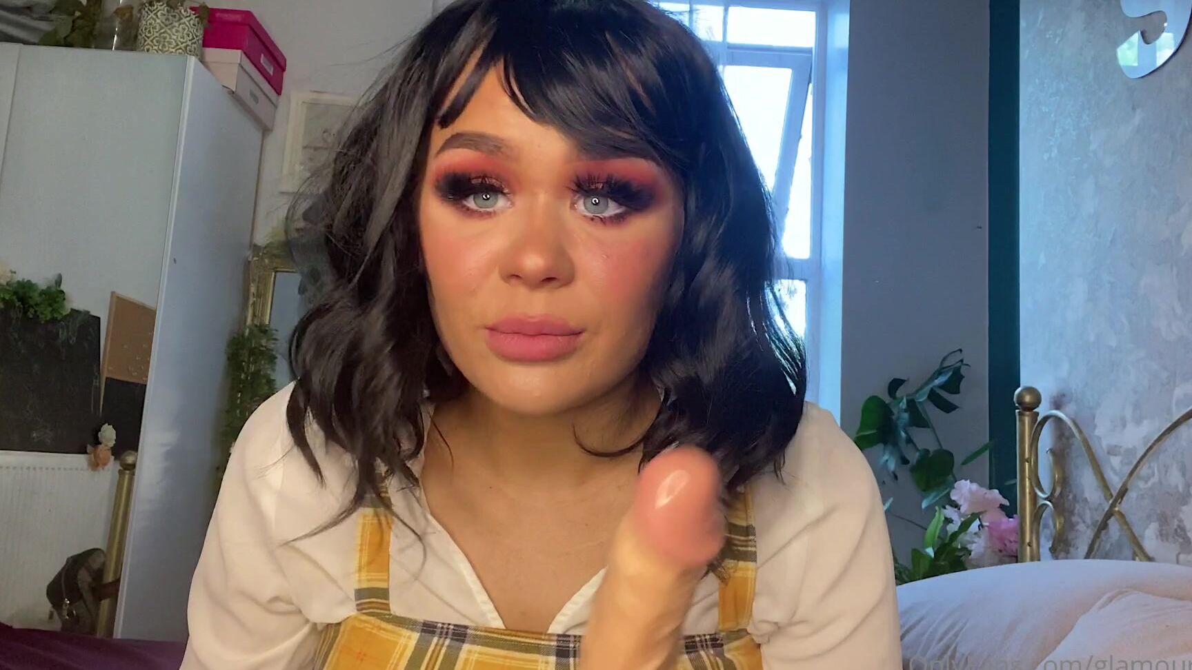 Gbhoney Part One School Girl Loses Bet And Has To Forfeit