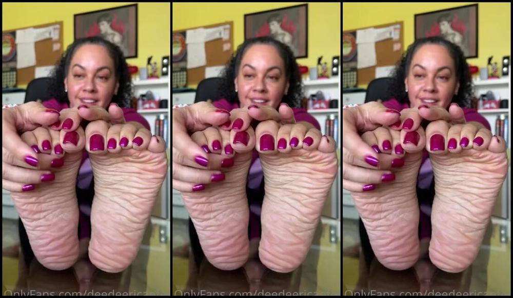 Deedeericanfeet Onlyfans My New Pedi Mani Yayy Plum Colored Toes