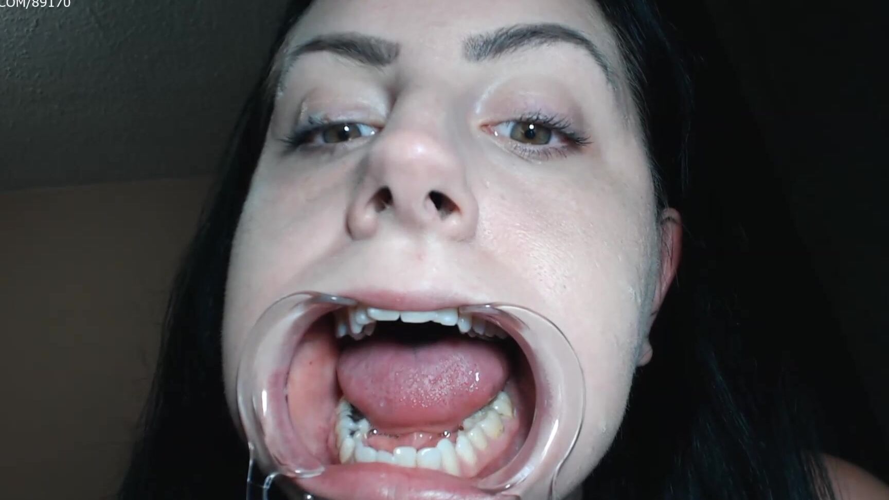 Booty U Mouth Spread Wide