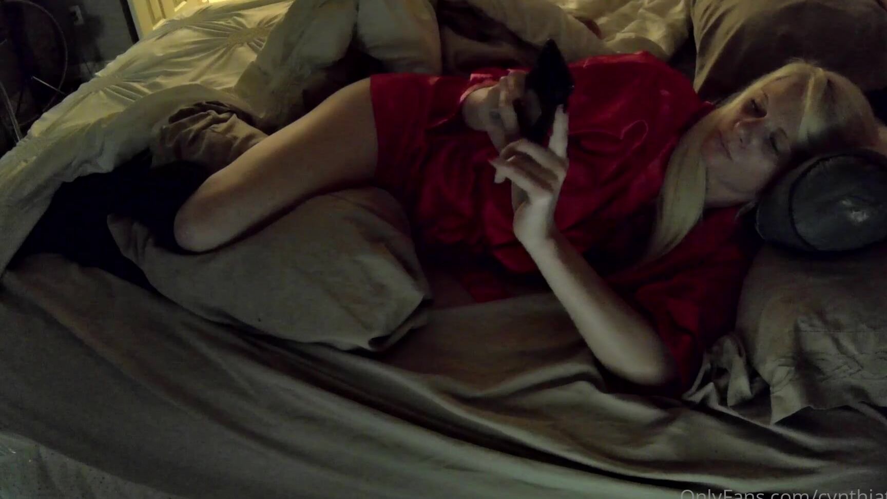 Cynthiatazer Want To Catch Me Sleeping Some Of You Did I Sent The Message To The Rest Of You Unlock