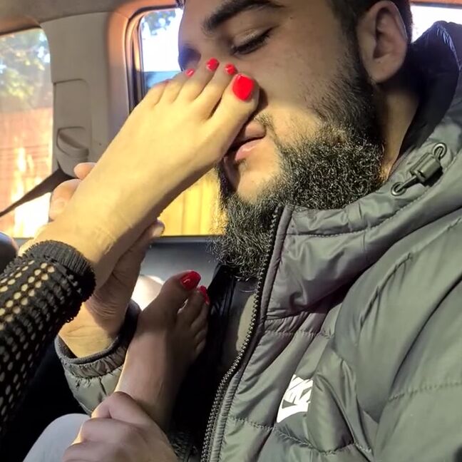 Feetbysherri Onlyfans My Foot Boy Sniffing And Inhaling My Feet Which Were In Trainers All Day