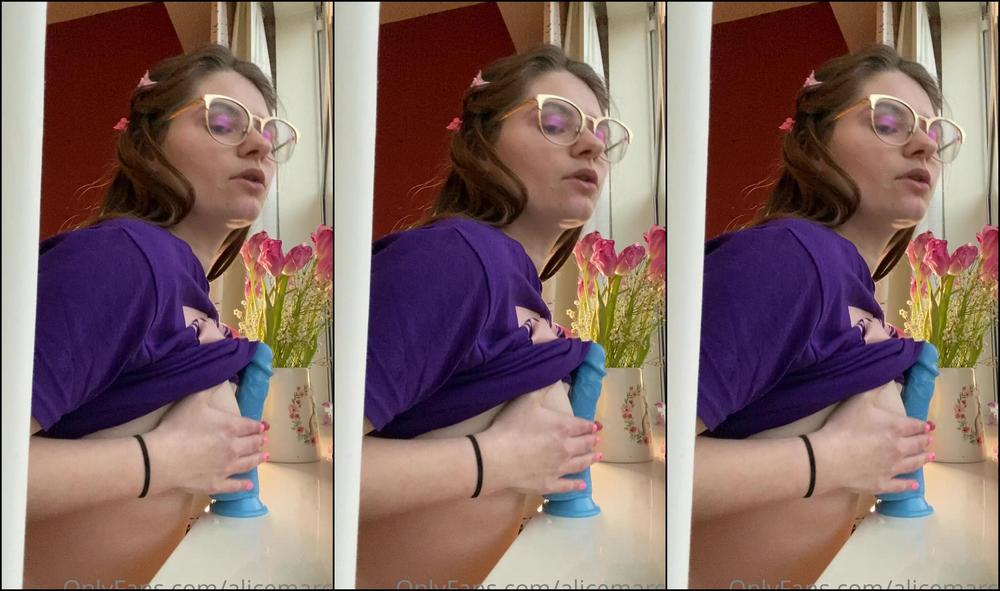 alicemarch-25-01-2021-2016965456-let-me-suck-you-off-before-bed