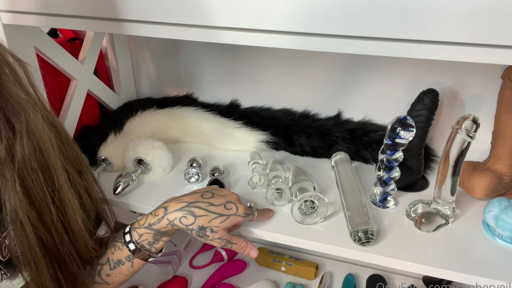 Kimberveilsplus Come Hang Out