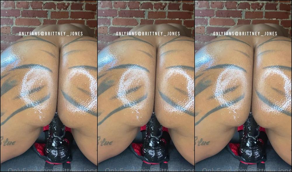 Brittney Jones Tip A If You Like The Way I Ride It