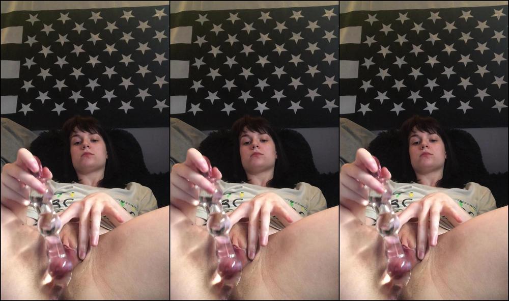 bowser69-25-04-2020-260567013-longer-video-testing-out-my-new-glass-dildo-can-t-wait-to-use-it-more-have-casper-u