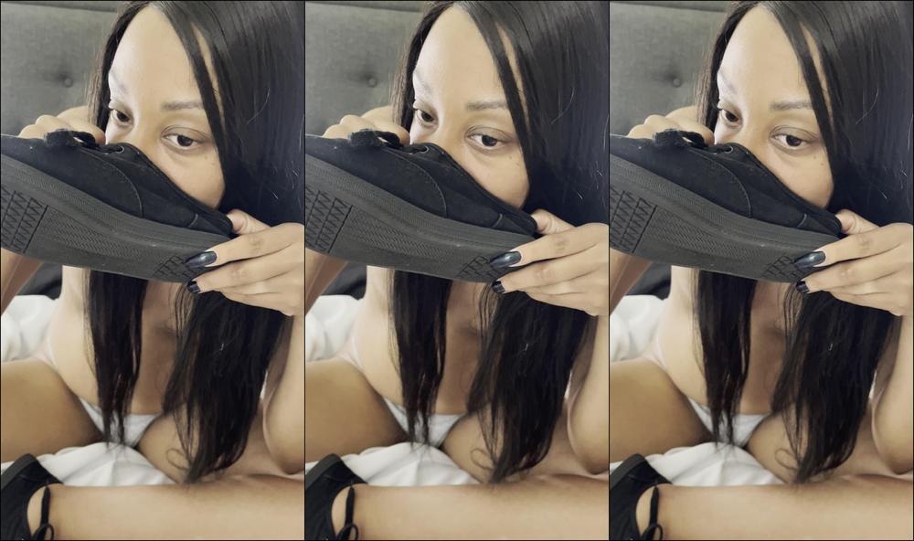 Ebony Foot Fetish, Feet, Self Foot Worship, Wrinkled Soles, Toe Sucking self feet worshipping pt 4 stinky feet ManyVids