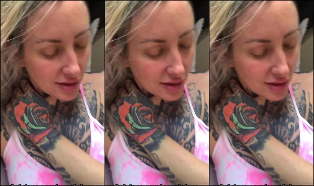 Angel Long Just Had To Have A Wank