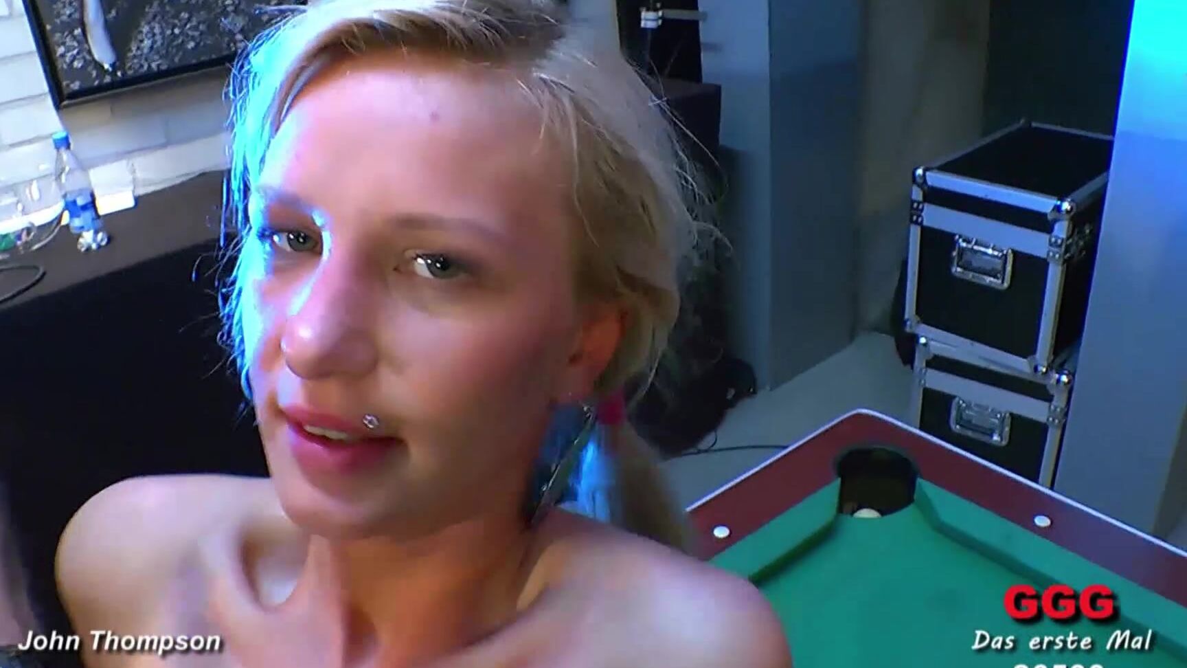 ExtremeBukkake 2012.12.19-Blonde, sweet and horny ExtremeBukkake