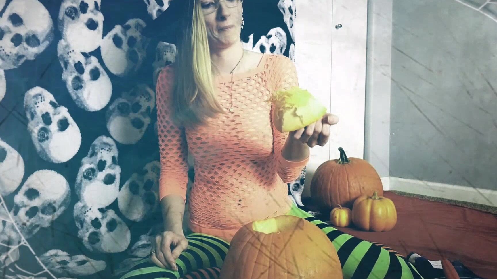 Costume, Halloween, Music, Silent Movies, Silly Faces jilliandrake halloween pumpkin carving ManyVids