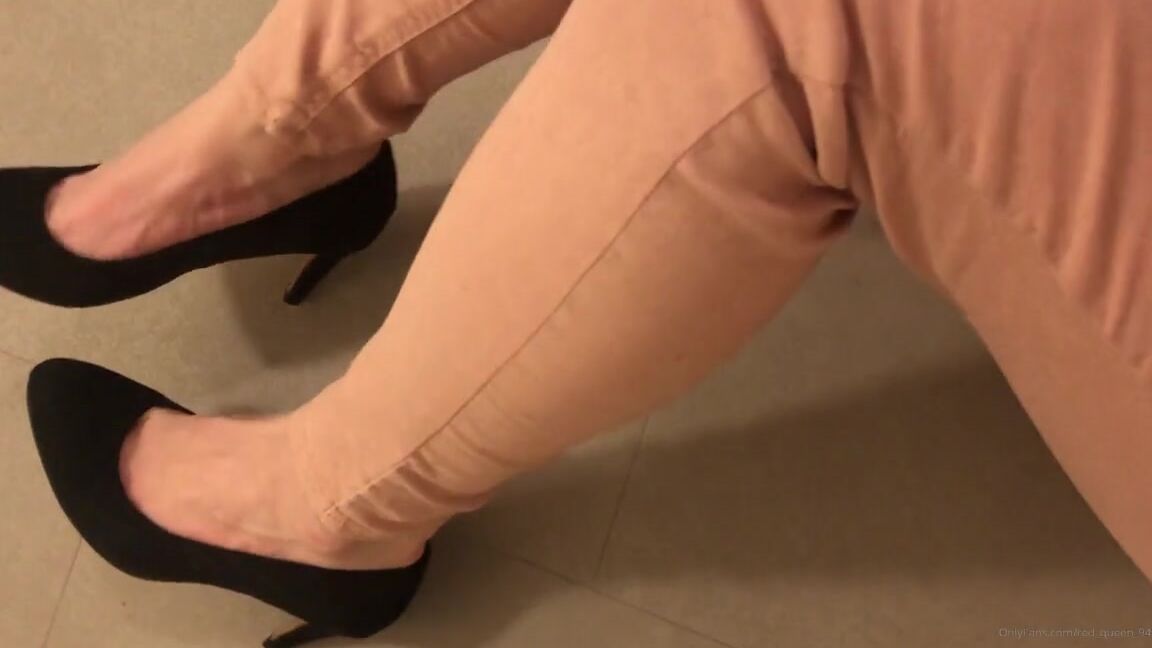 Red Queen Nicknamed Red Queen 94 Femdom 03 06 2020 Onlyfans Video My Heels Make You Twitch