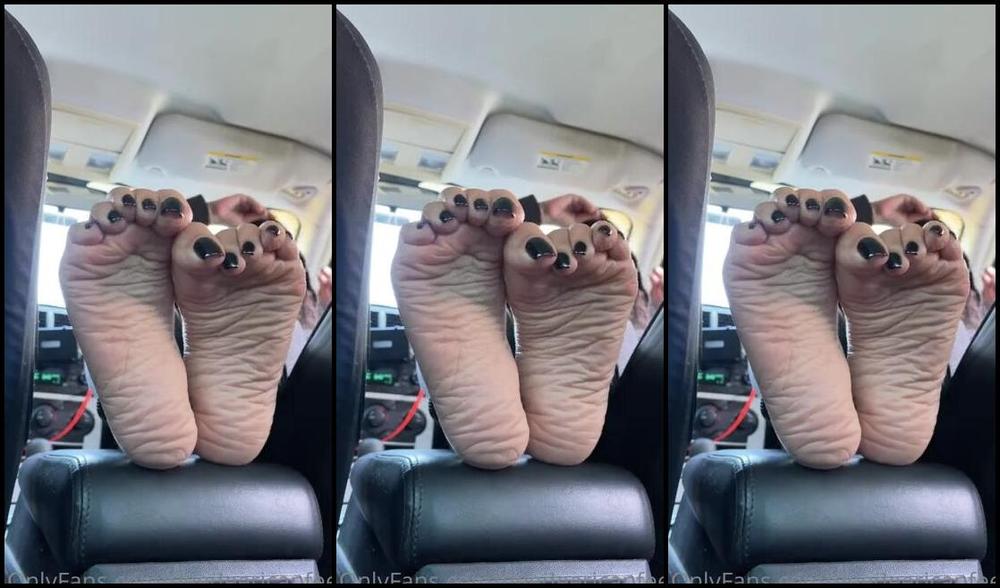Deedeericanfeet Onlyfans Mmmmmmm Car Soles