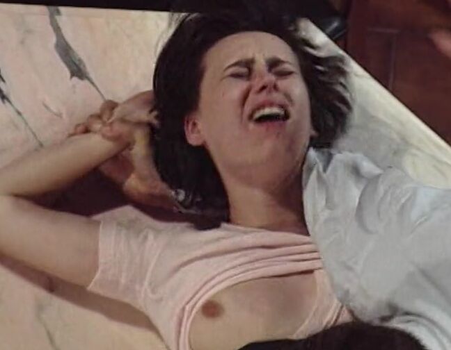 "Anastasia, Fovea, Karen Lancaume, Lisa Belle (as Lisa Crowford), Lucie Morgan, Melissa Ickx, Bruno SX, Eric Leroi, Kevin Long, Marc Barrow" Threesome, Feature, Anal La Mante Religieuse Alkrys