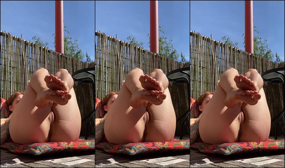 Aven Turinex Today S Amazing For Laying In Sun And Reading A Good Book