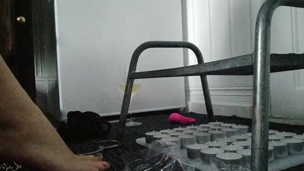 Frejas Submissive Feet Nicknamed Frejassubmissivefeet Onlyfans Behind The Scenes I Have Been Doing My Challenges So Far On A First Try Basis2