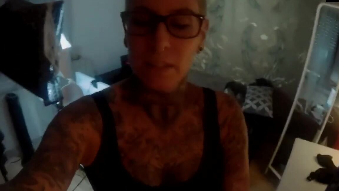 Cat Coxx 18.09.06  Mein erstes mal selbst gefilmt NS Dusche mit der Action Cam MyDirtyHobby