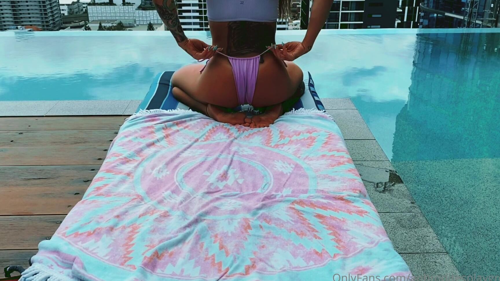 aphroditesplayground-01-12-2020-1296492905-morning-stretches-have-me-feeling-extra-horny-let-me-make-you-something-naughty