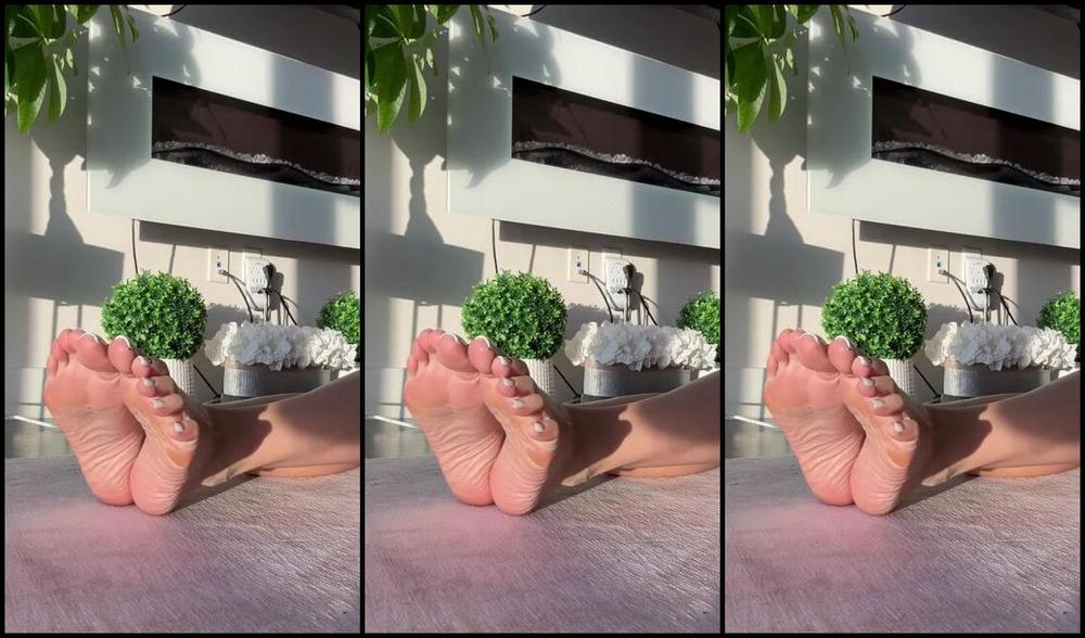 Goddess Pussyfoot Aka U186296307 Onlyfans The Sun Loves 5N