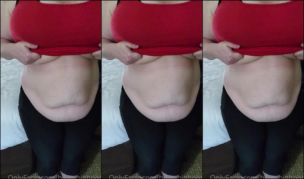 Bustybigbooty 2273142404 11 13 2021 What S Your Favorite Part Of My Body Everything On Me Is So Big And Soft