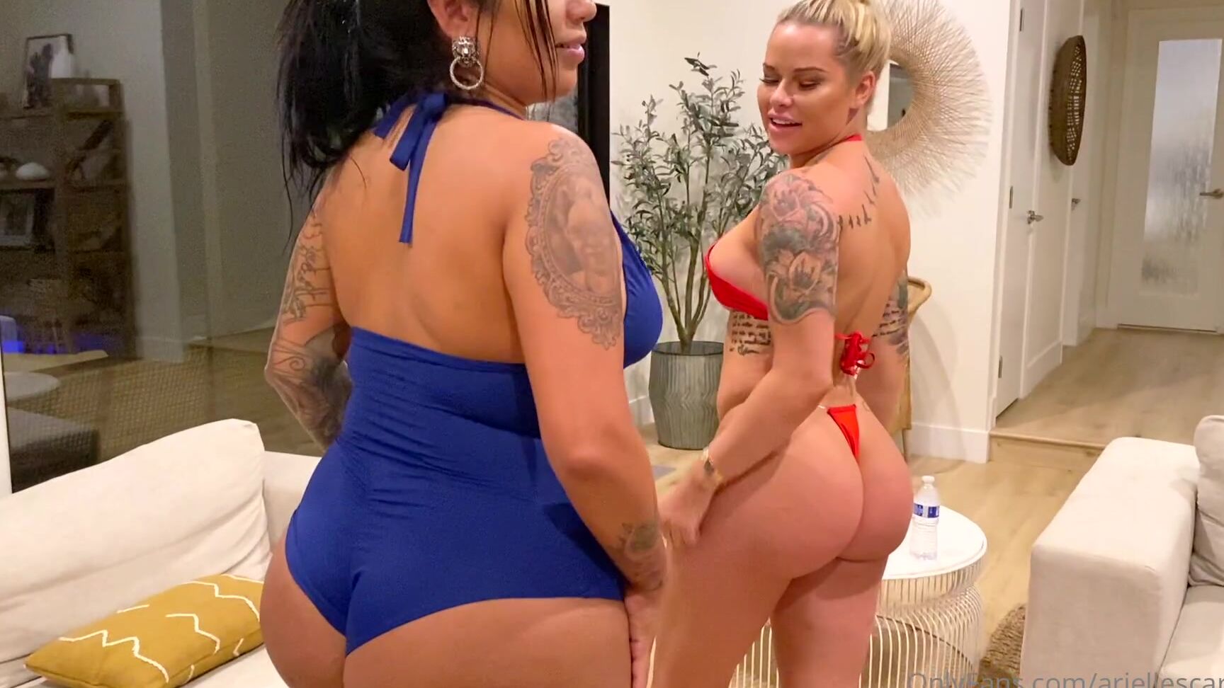 Ariellescarcella Guess The Ass Clap With Chelseamcgehee Tygerbooty Iamnyla Naraford Phfame Rissa C