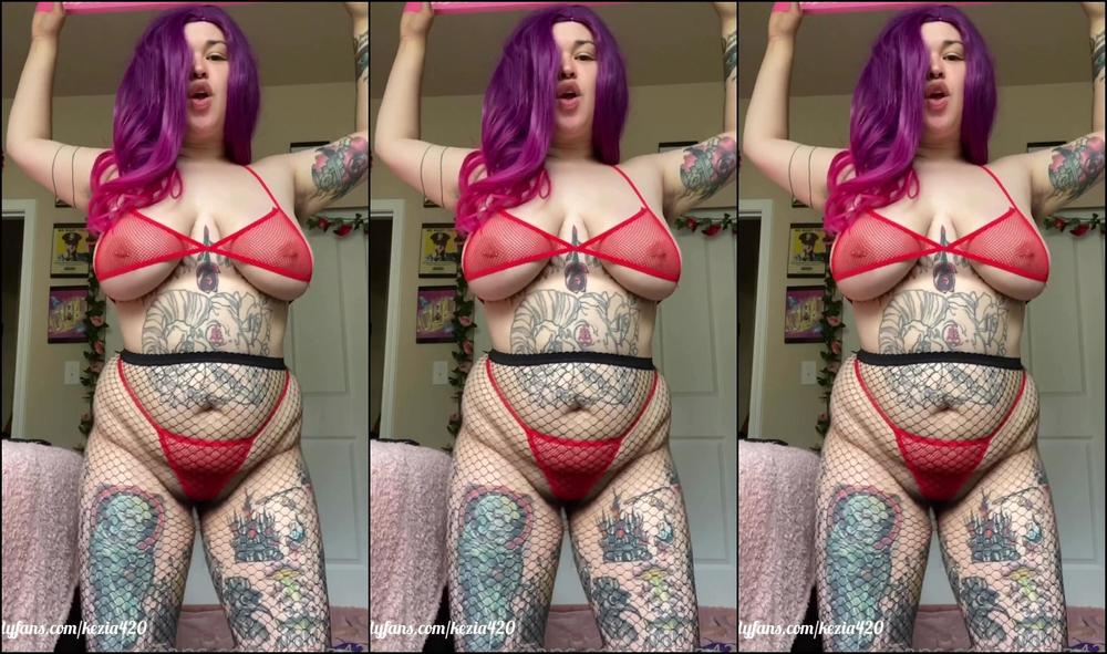 Kezia Couldn T Help But Do My Morning Routine Fishnet Stretches