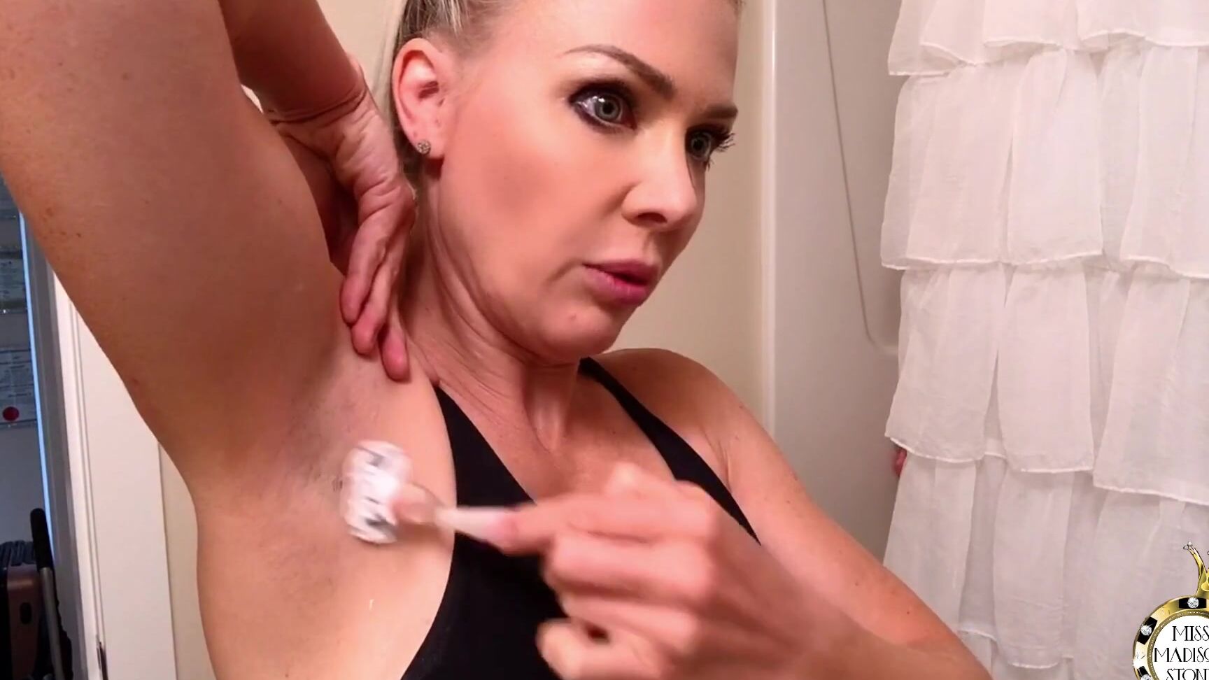 Missmadisonstone Hairy Armpits And Big Bicep Worship