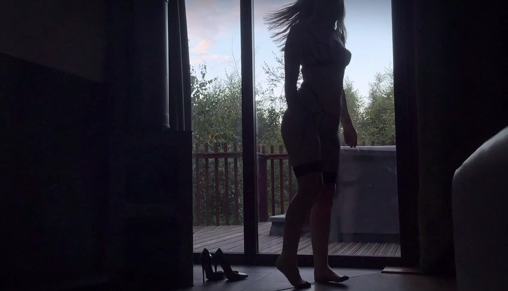 Maistressecherry Silhouette Tease