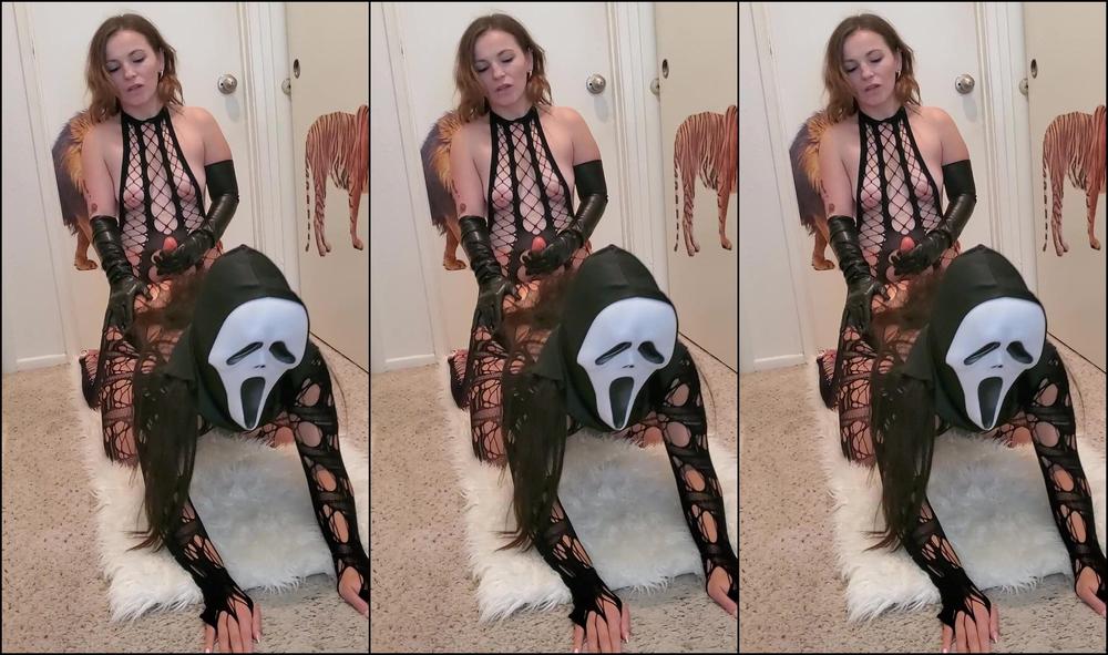 Skysugaring 3545940061 10 31 2024 Halloween Fun Tinyninetail Minimollie656 Taking Pictures With The Girls