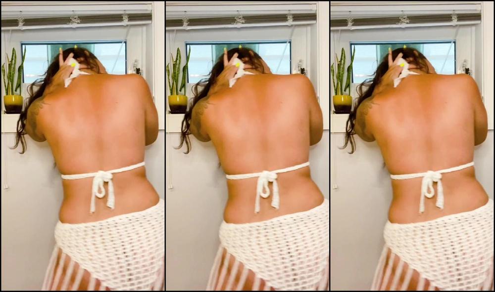 Lotuscheeks Fashion Show Beach Edition Watch Me Show Off My New Cute Outfits