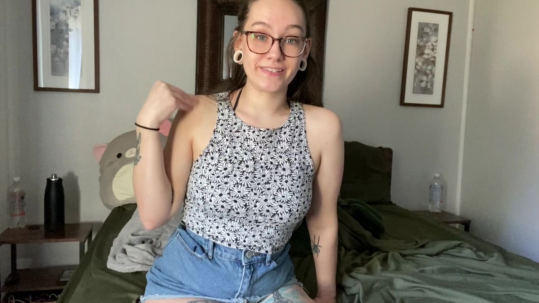 "divinebabe" role play, striptease, transfer fetish, transformation fantasies, transformation fetish Possession 32 ex to sister manyvids