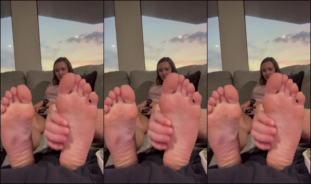 Super Soles 3533195741 10 22 2024 After Our Footjob And Foot Worship Video I Needed To Recharge Before I Came Again Itsmayleemaye