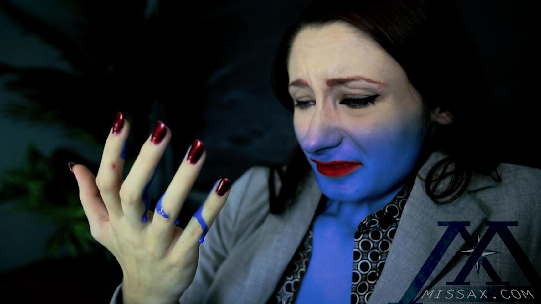 Missax Teacher Gets Her Berry Popped