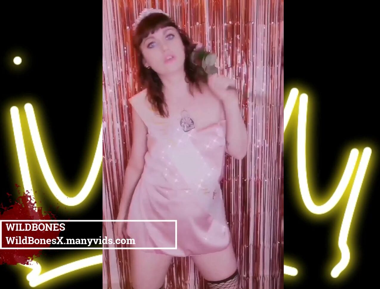 Crystal Cherrie Sexy Halloween Promo Video