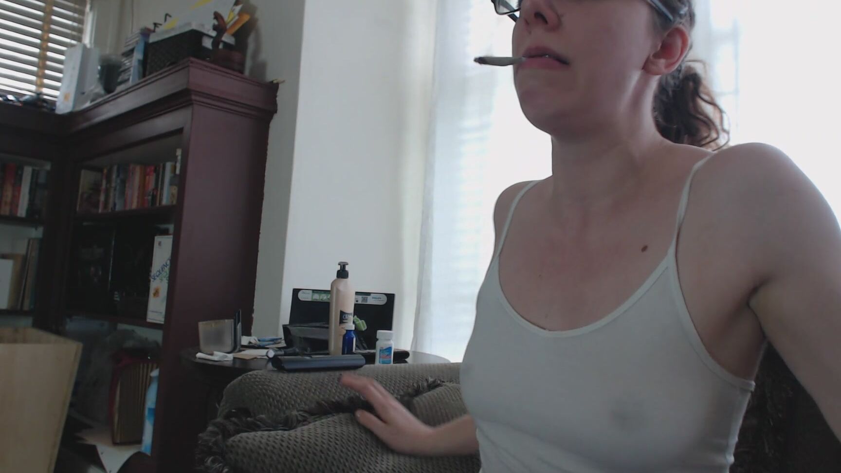 Canadiansammy Sammy Smokes And Coughs Hands Free