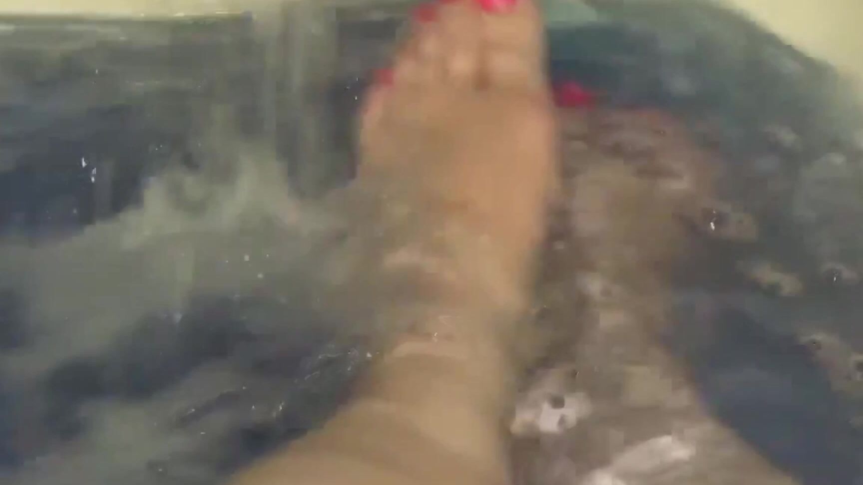 Vexingvixenqueen Tub Tease Of My Pretty Feet