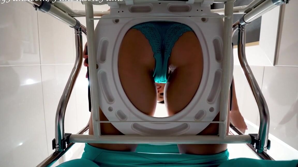 Goddess Mercy Aka Funaussiefilms Onlyfans Awwww Poor Little Tiny Man Trapped In My Bowl Uggghh Eating Tiny Men Givesp