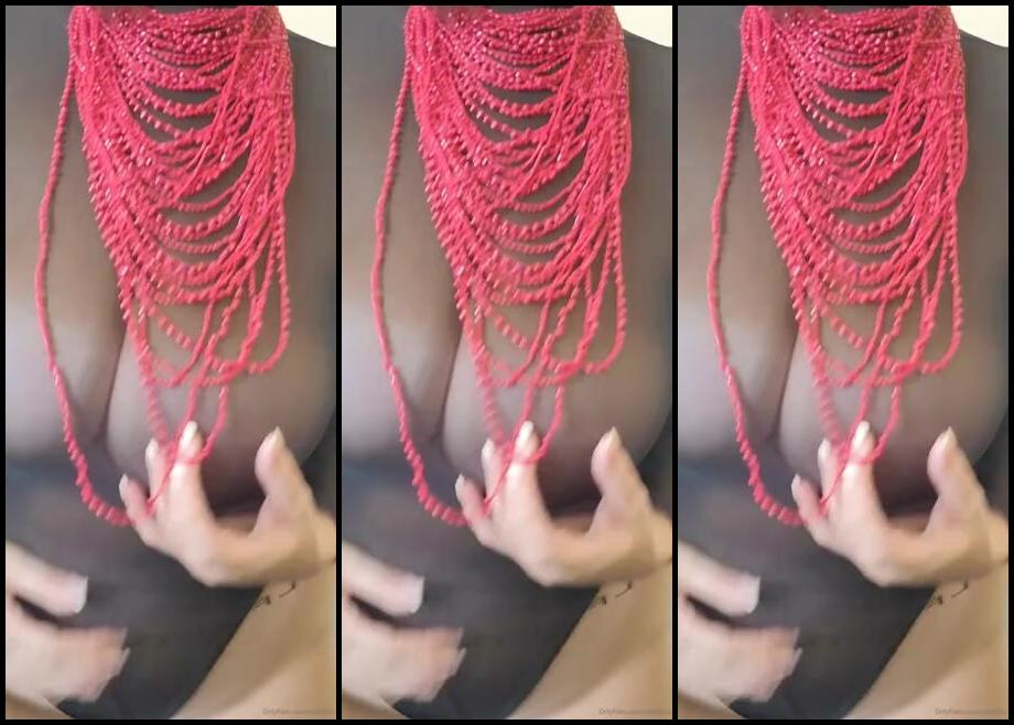 Miss B Nicknamed Missb52S Onlyfans 05 11 2023 Worship My Nylon Coverd Body