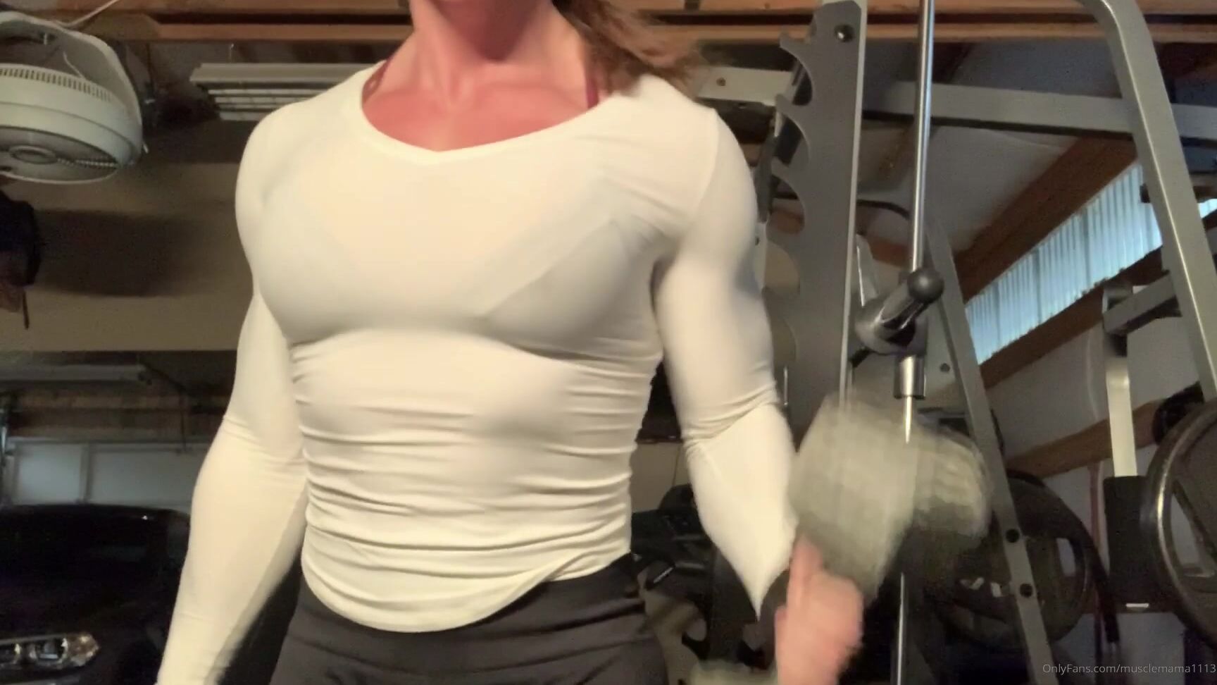 Musclemama Watch Em Work