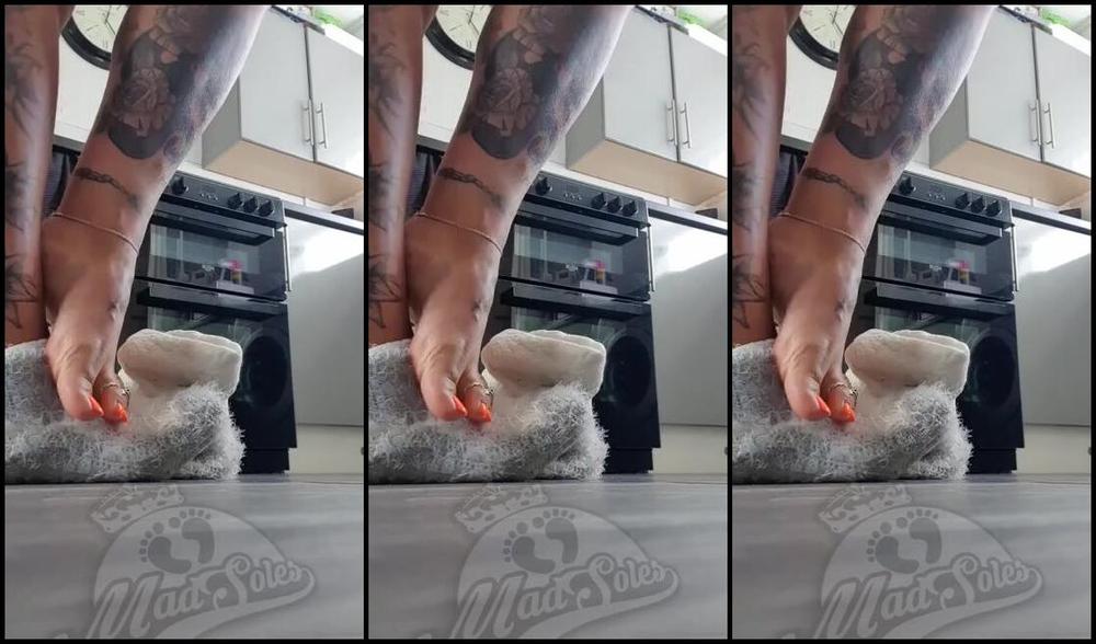 Msmaddy Aka Madsoles 1 Onlyfans Go Onhave A Sniff