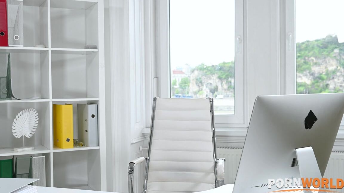 Anal, Big Tits, Gonzo, Hardcore, DP Miss Jackson - Nympho Boss Miss Jackson Enjoys A DP Pounding In The Office GP2725 SiteRip