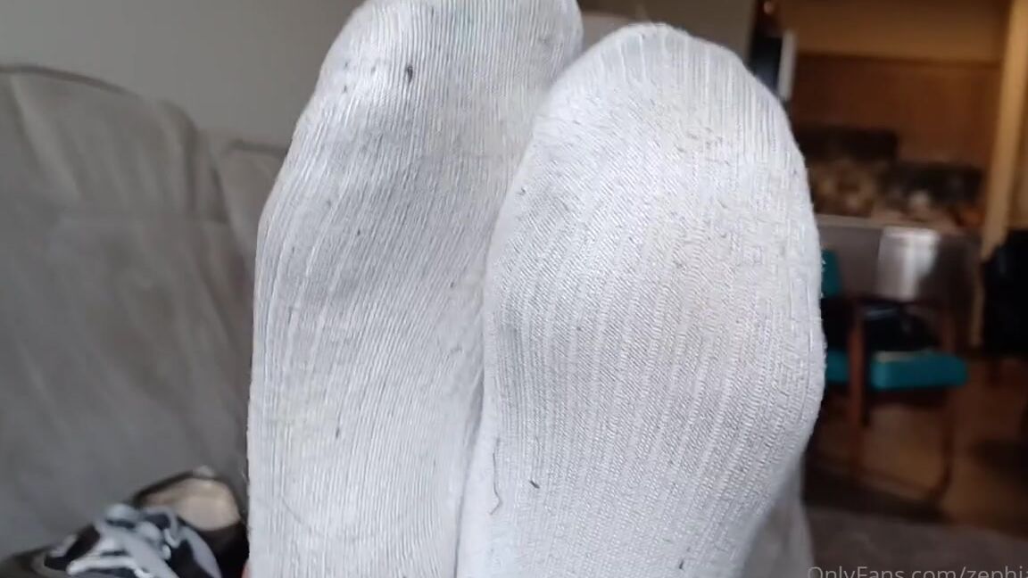 Worldgoddess Onlyfans I Never Wash My Gym Sockssmell My Damp Rank Socks Foot Bitch